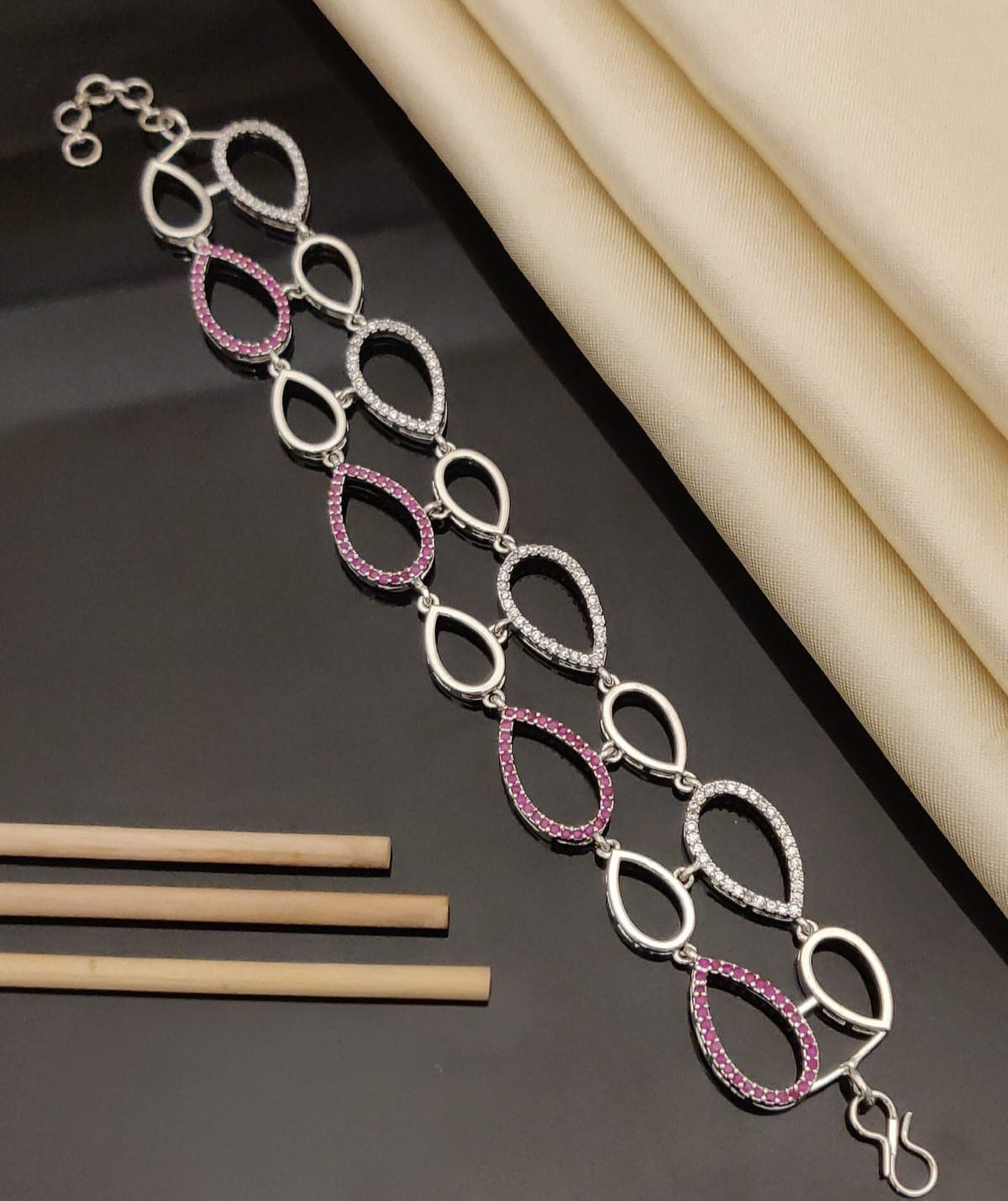 Pink Teardrop Link Bracelet