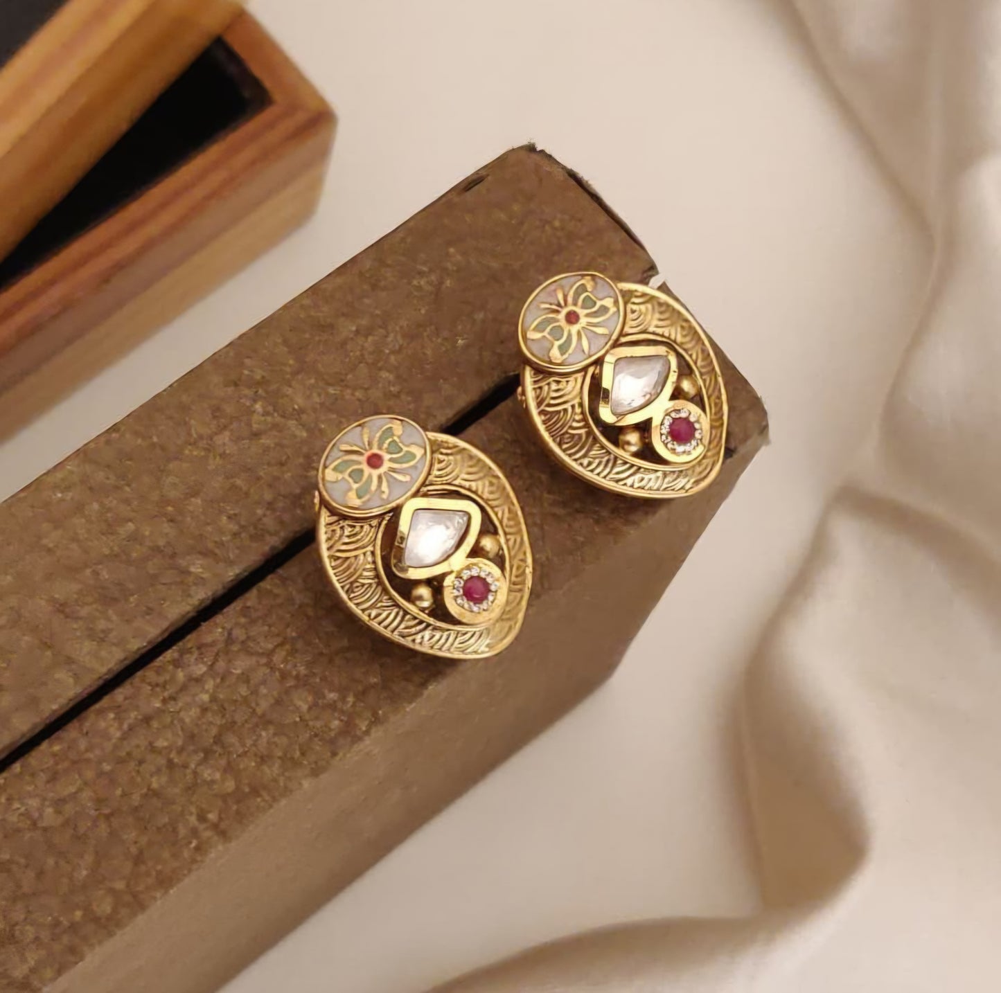Gold Kundan Paisley Studs