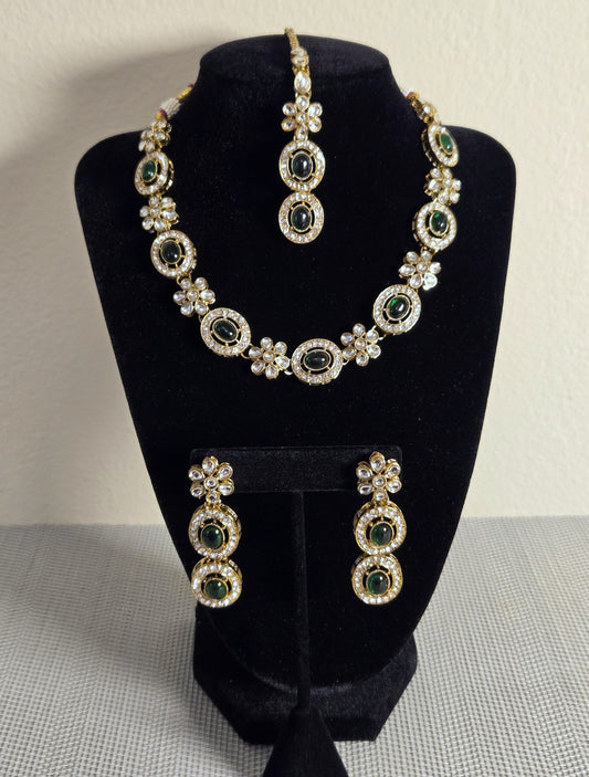 Floral Emerald Kundan Set