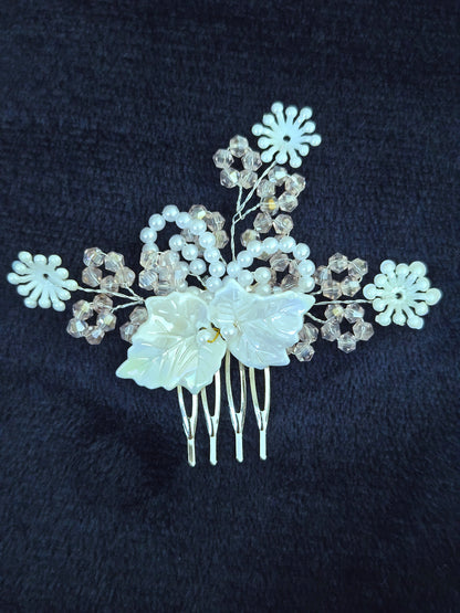 Elegant Ivory Leaf & Pearl Hair Comb