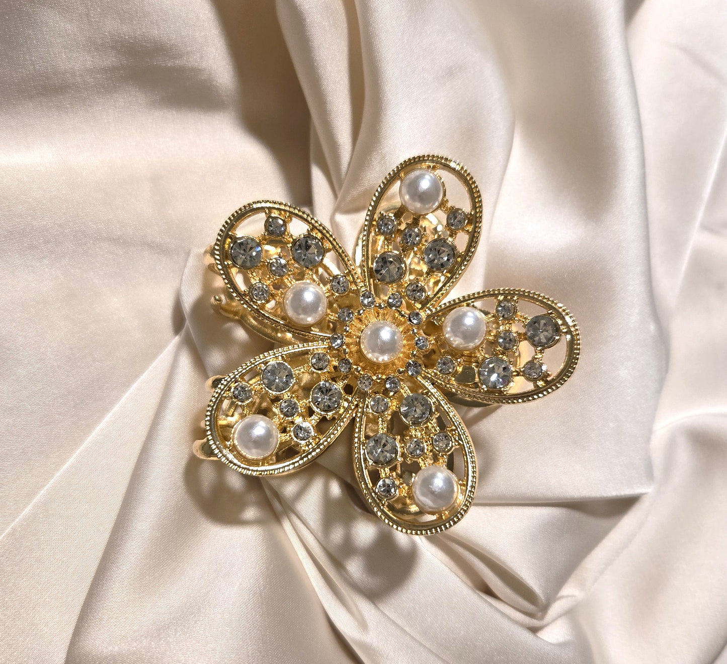Floral Pearl Crystal Hair Claw