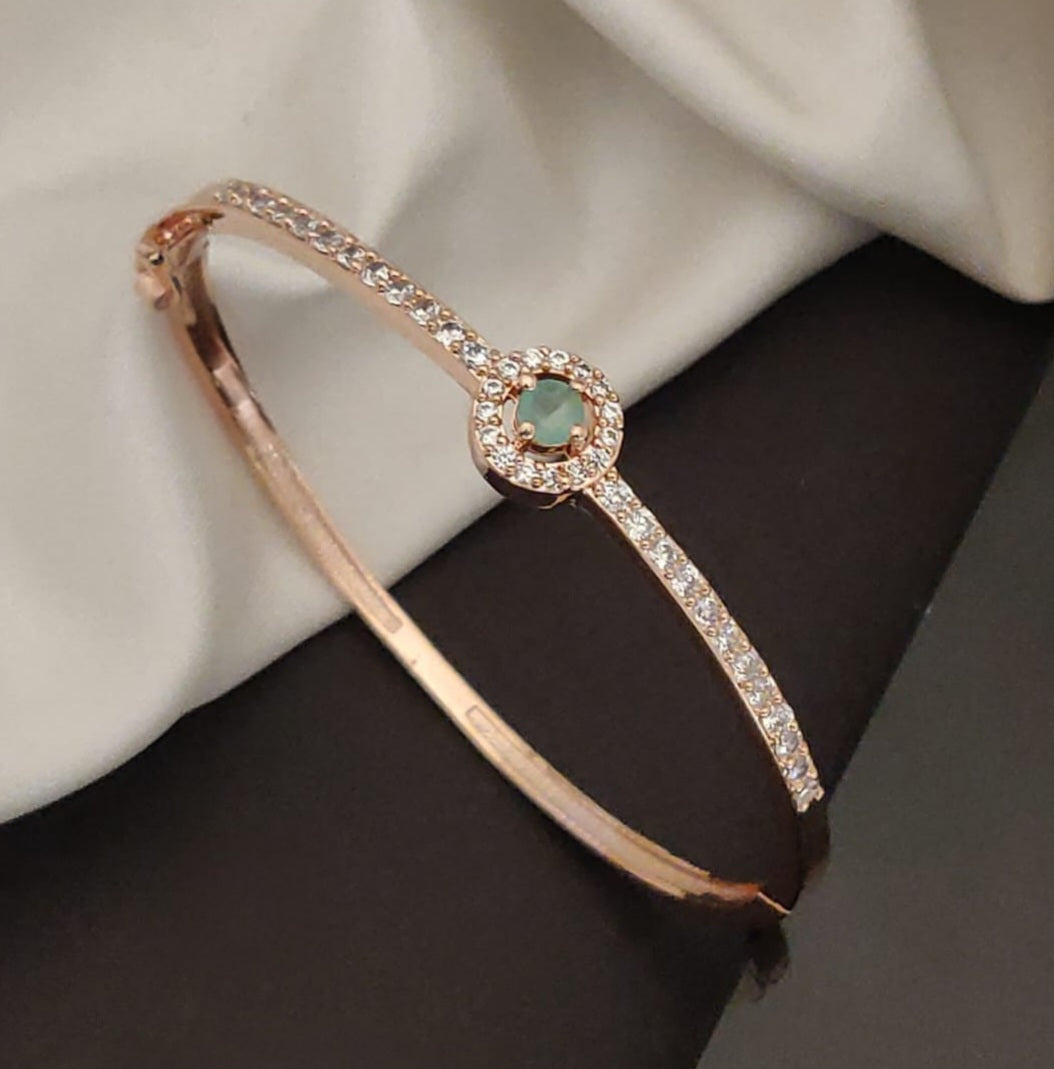 Rose Gold Green Halo Openable Bracelet