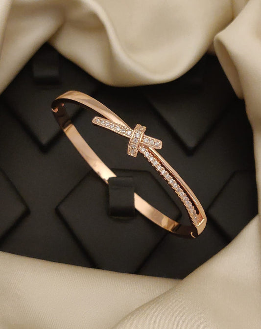 Rose Gold Star Crystal Bracelet