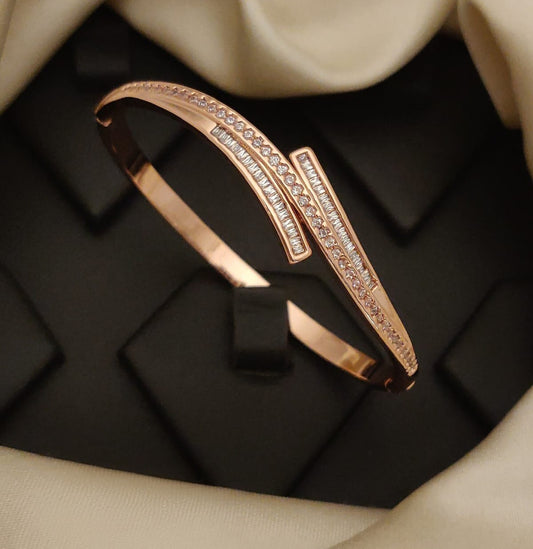 Rose Gold Parallel Bar Crystal Bracelet