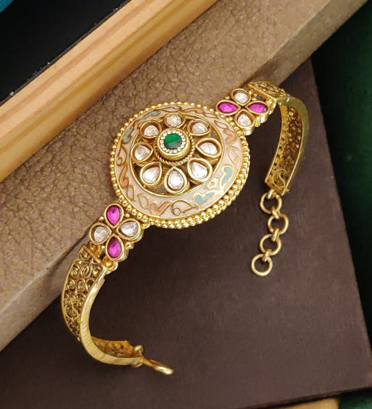 Ivory Kundan Circle Statement Bracelet