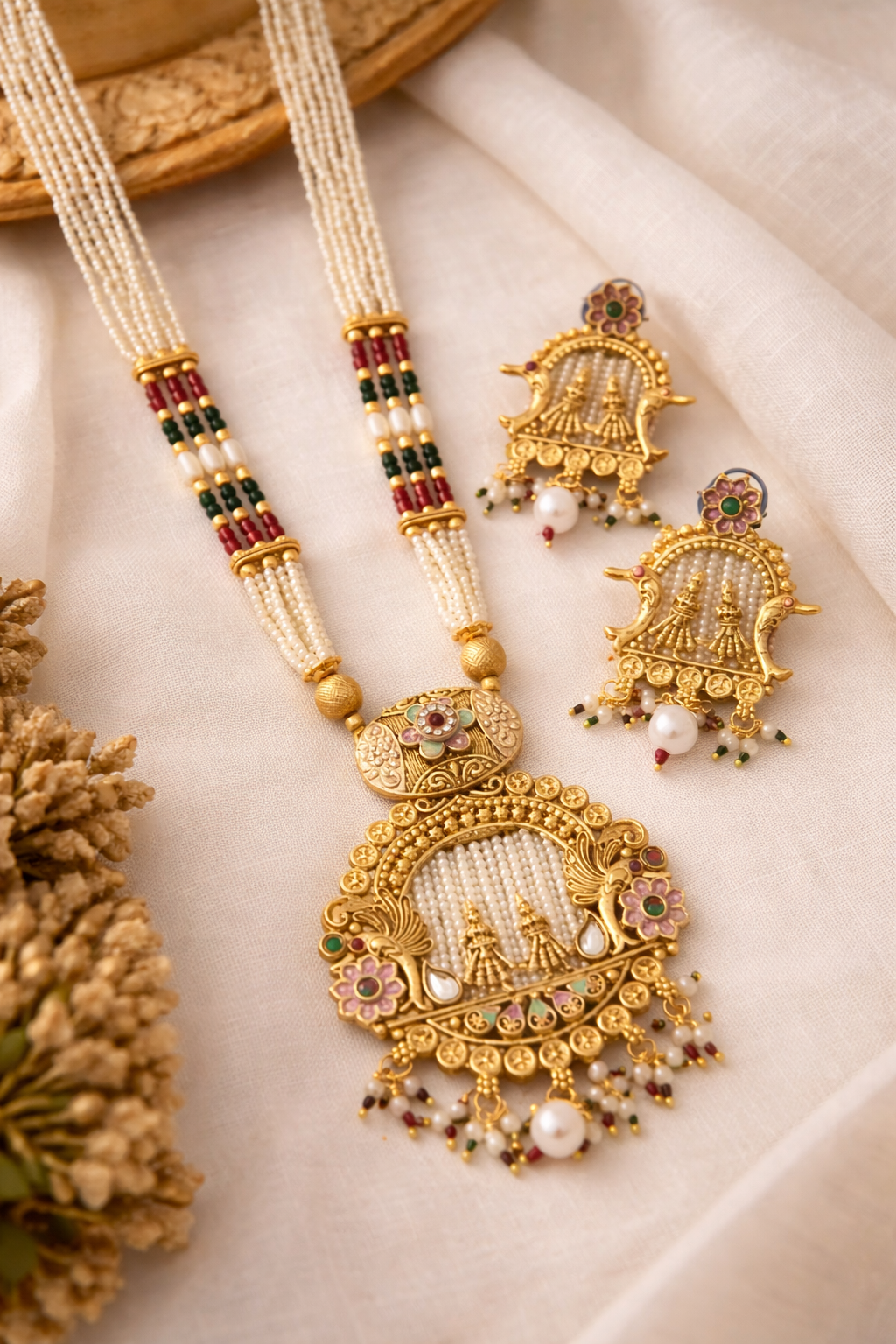 Gold Look Temple Jewelry Set