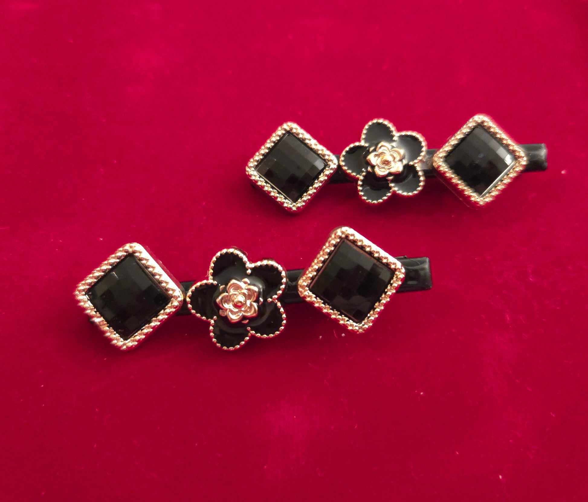 Black Geometric Floral Hair Clip
