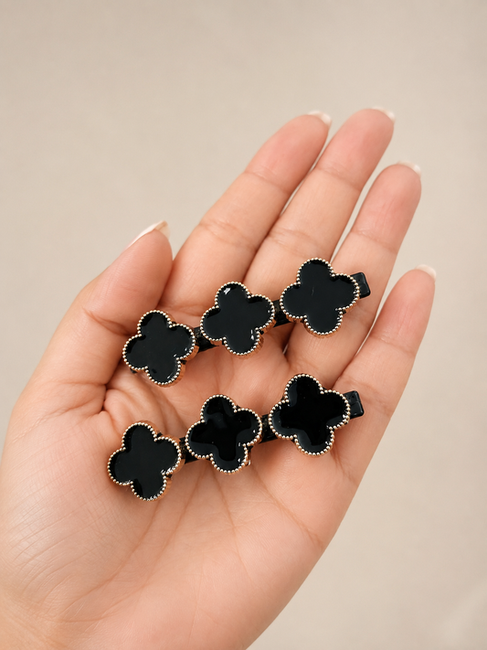 Black Clover Gold Trim Hair Clip