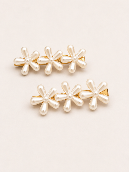 Pearl Blossom Hair Clip