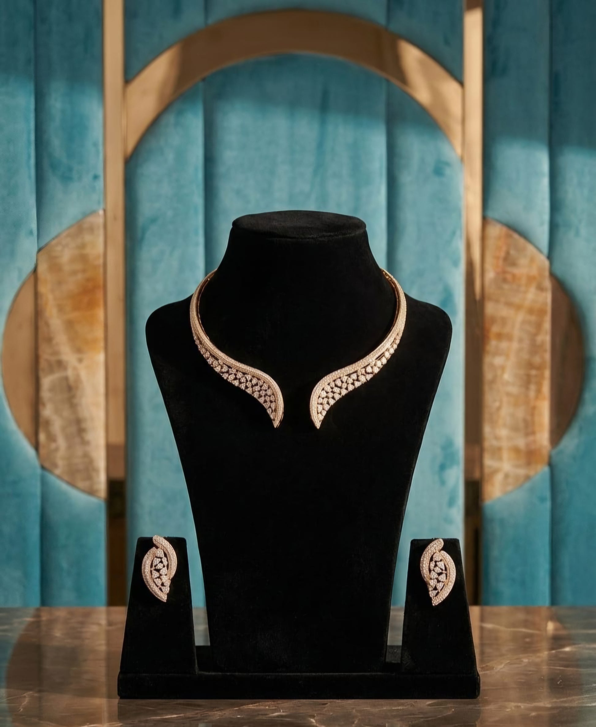 Gold Leaf Collar Jewelry Set