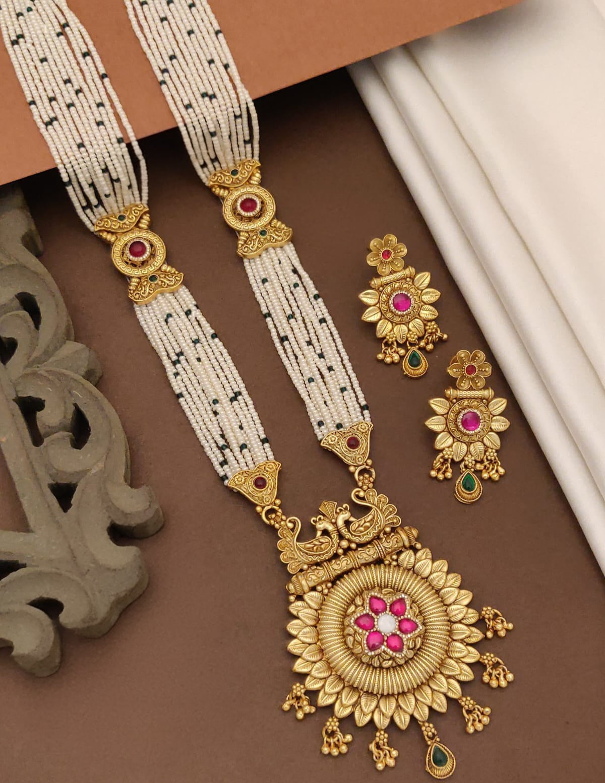 Pearl Layered Temple Necklace Set