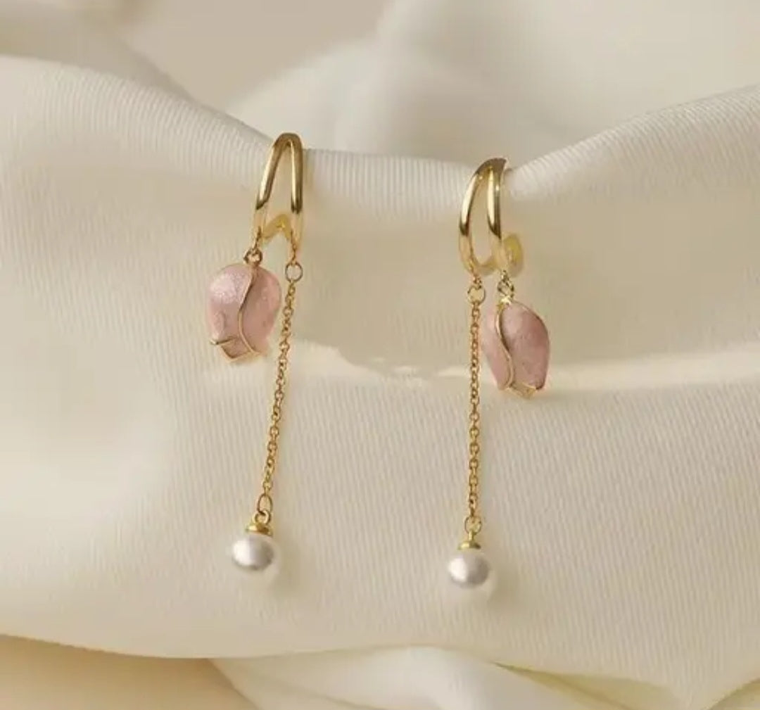 Pearl Charm Floral Earrings