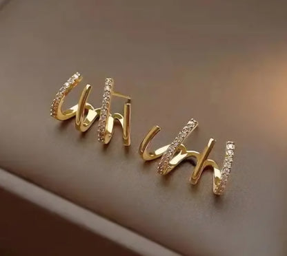 Dainty Multi-Line Stud Earrings
